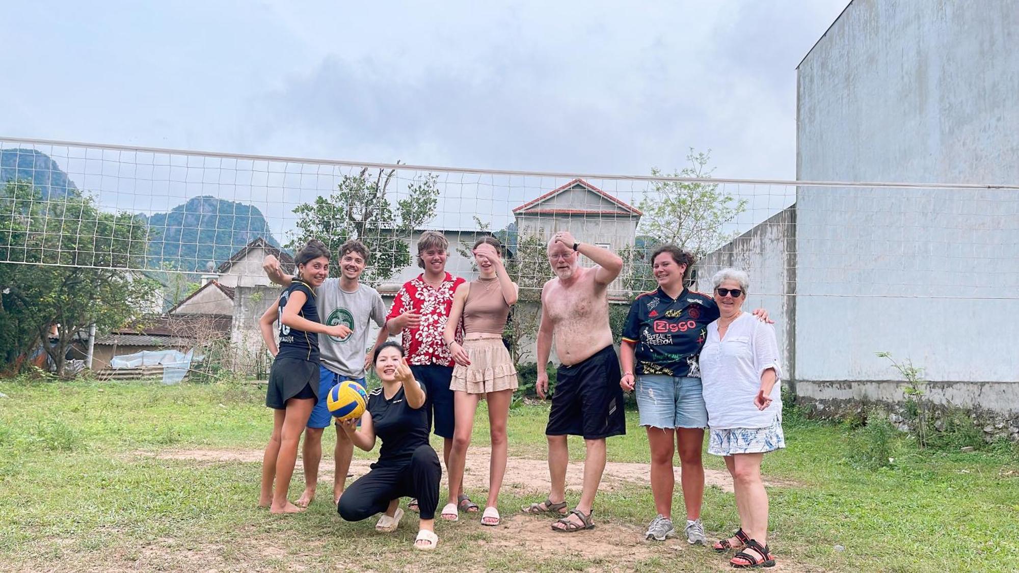 Cornflower Homestay Phong Nha Exterior foto